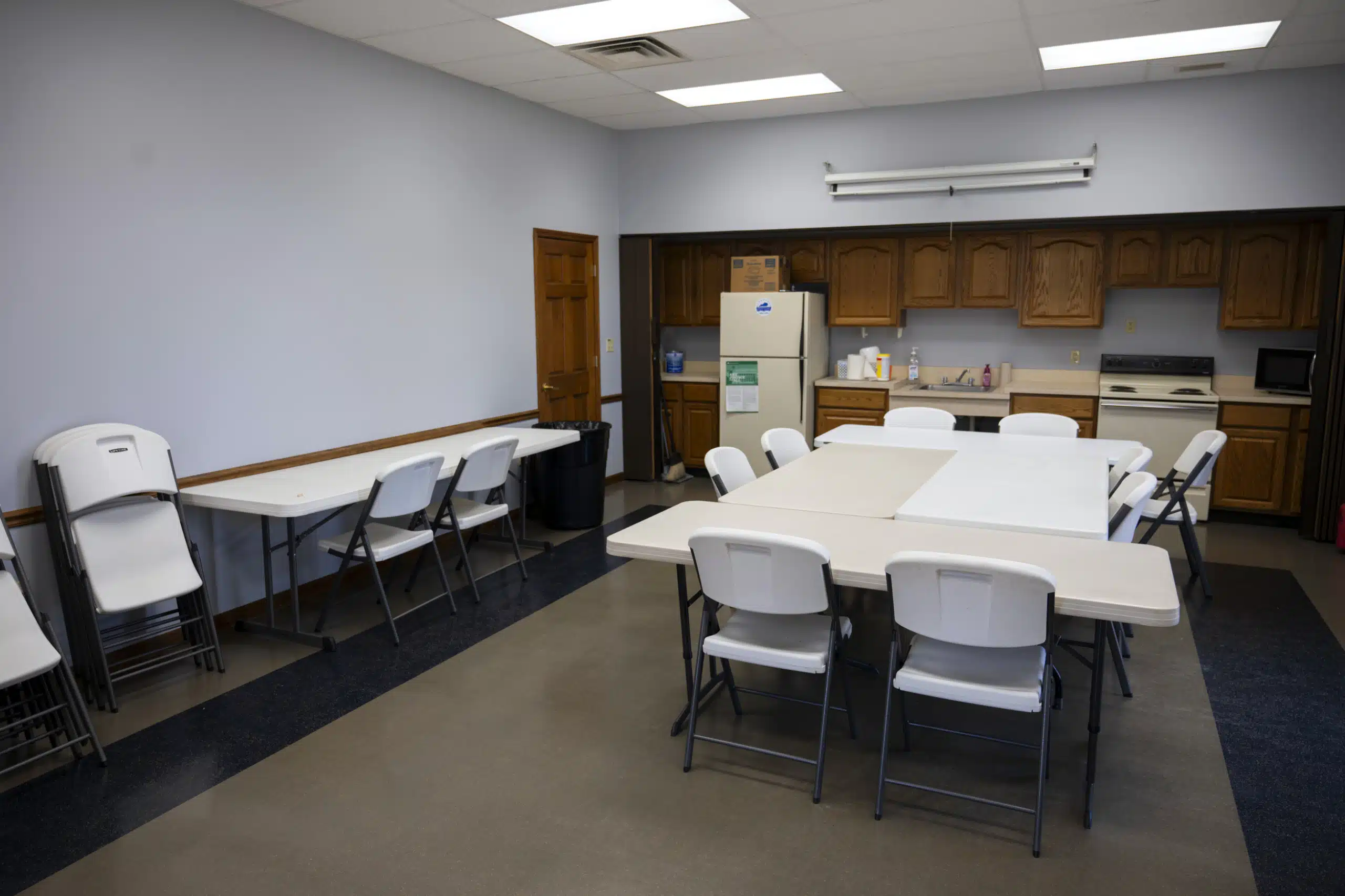 A meeting room in the Bracken County Public Library features a kitchen.